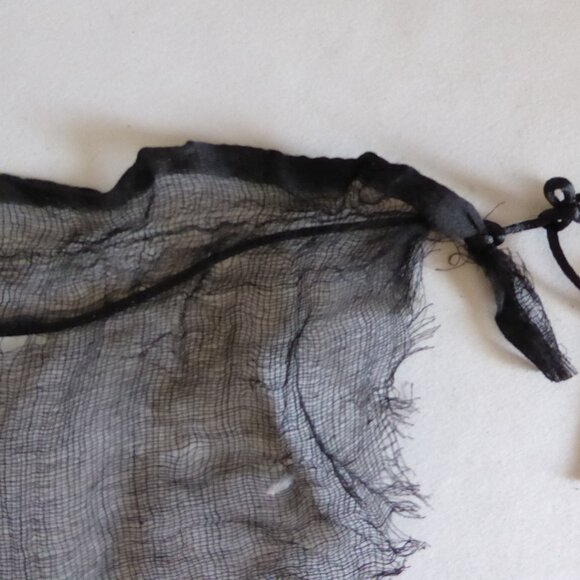 LOT OF 6 HALLOWEEN DECORATIVE BLACK CREEPY CLOTH SHEER FABRIC WINDOW DOOR - Picture 3 of 7